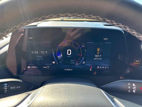 Used 2026 Chevrolet Traverse LT AWD/4WD image 15