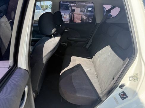 Used 2010 Honda Fit Sport image 11