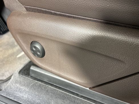 Used 2020 Mercedes-Benz GLE 350 4MATIC image 23