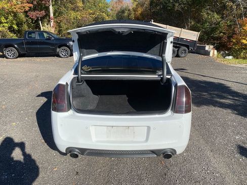 Used 2013 Chrysler 300 SRT8 w/ Leather Interior Group image 25