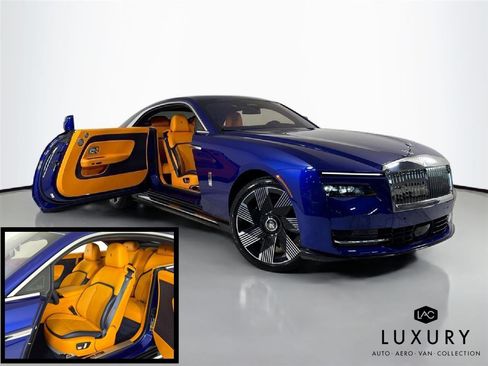 Used 2024 Rolls-Royce Spectre w/ Spectre Launch Package image 2