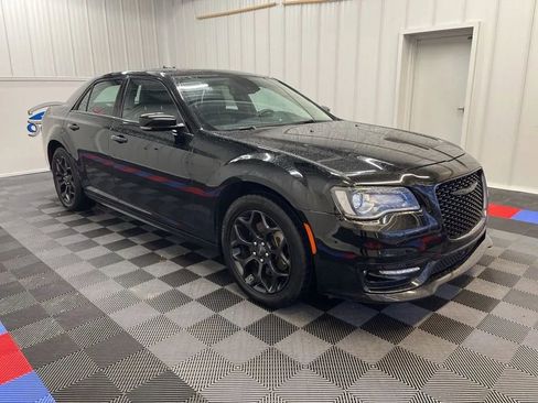 Used 2023 Chrysler 300 Touring L w/ Popular Equipment Group image 2