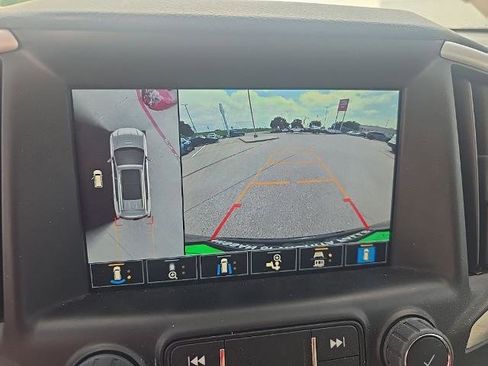 Used 2024 GMC Terrain Denali w/ Black Diamond Edition AWD/4WD image 16