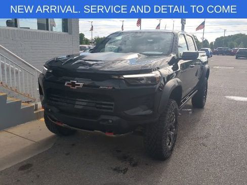 Certified 2024 Chevrolet Colorado ZR2 AWD/4WD image 13