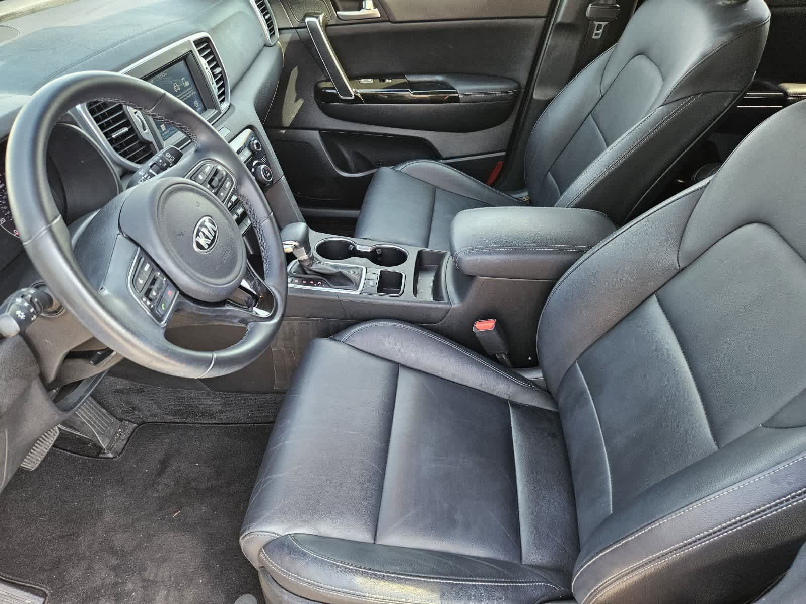 Used 2018 Kia Sportage EX FWD image 11