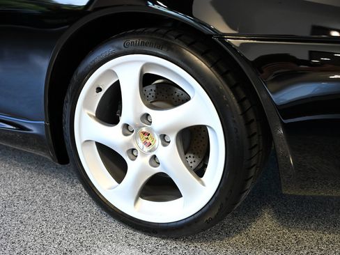 Used 2003 Porsche 911 Carrera RWD image 19