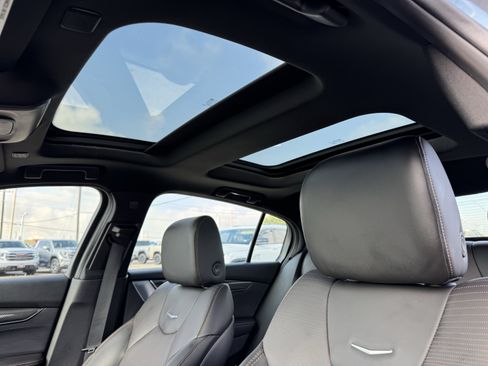 Used 2023 Cadillac CT5 Sport RWD image 27