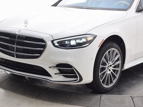 New 2026 Mercedes-Benz S 580e 4MATIC Sedan image 10