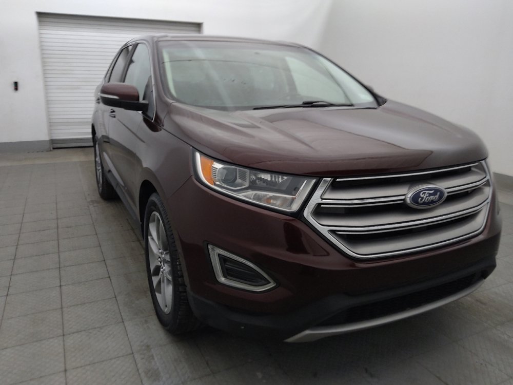 Used 2018 Ford Edge Titanium w/ Technology Package FWD image 13