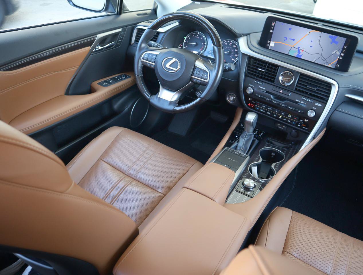 Used 2021 Lexus RX 350L Luxury w/ Accessory Package AWD/4WD image 15