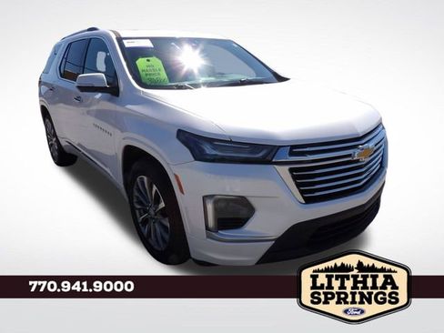 Used 2023 Chevrolet Traverse Premier w/ LPO, Floor Liner Package AWD/4WD image 1