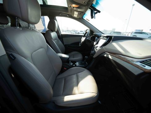 Used 2016 Hyundai Santa Fe Limited w/ Option Group 04 image 27