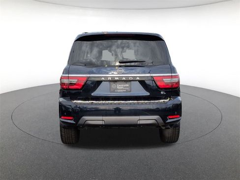 Used 2024 Nissan Armada SL w/ Captain's Chairs Package image 6