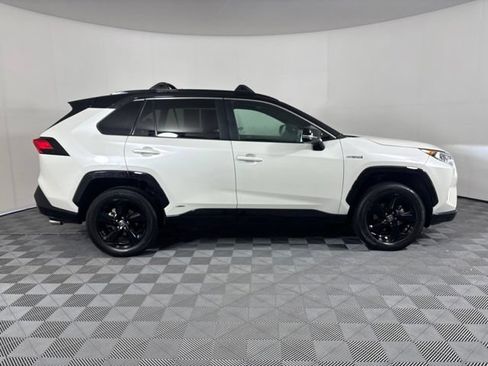Used 2021 Toyota RAV4 XSE AWD/4WD image 41