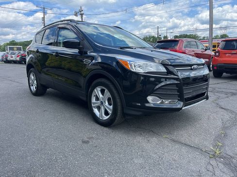 Used 2014 Ford Escape SE w/ Equipment Group 201A AWD/4WD image 4