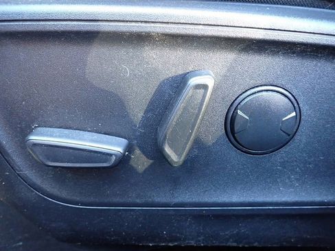 Certified 2022 Ford Escape SEL image 24