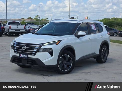 Used 2024 Nissan Rogue SV w/ SV Premium Package FWD image 1