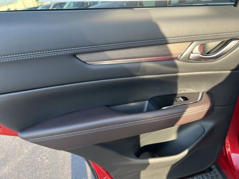 New 2025 MAZDA CX-5 Signature image 27