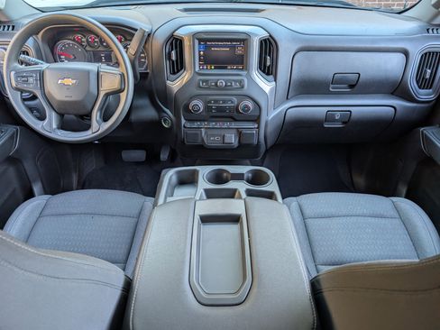 Used 2022 Chevrolet Silverado 1500 Custom image 22