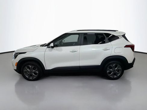 Used 2024 Kia Seltos S AWD/4WD image 6