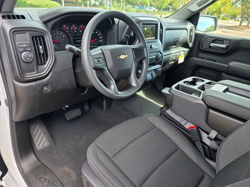 New 2026 Chevrolet Silverado 1500 Custom image 9