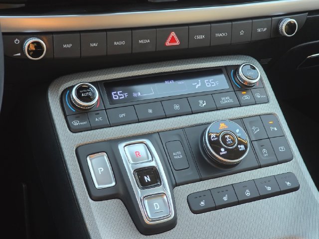 Used 2023 Hyundai Palisade SEL AWD/4WD image 32