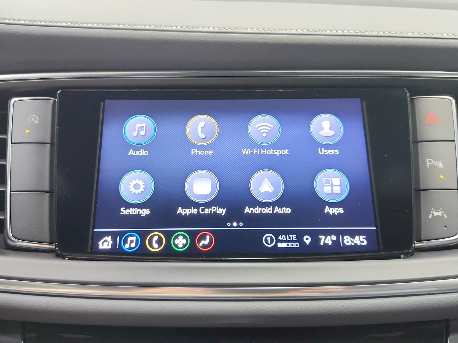 Used 2024 Buick Enclave Essence FWD image 28