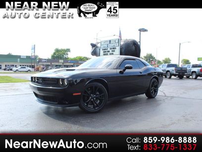 Used 2019 Dodge Challenger SXT