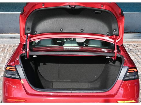 New 2025 Honda Accord EX-L image 9