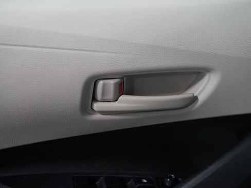 Used 2023 Toyota Corolla LE w/ LE Premium Package image 31