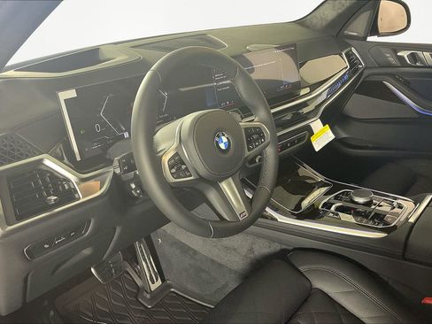 New 2026 BMW X7 xDrive40i image 9