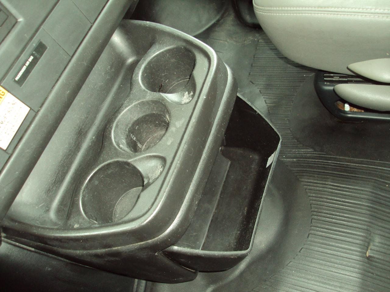Used 2012 Chevrolet Express 1500 AWD image 22