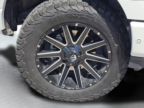 Used 2022 Ford F150 Platinum w/ Equipment Group 701A High AWD/4WD image 20