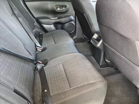 Certified 2024 Honda HR-V LX image 18