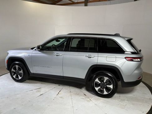 Certified 2024 Jeep Grand Cherokee Limited 4xe AWD/4WD image 4