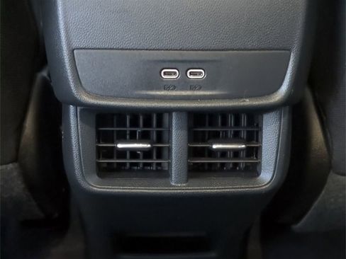 Used 2026 Chevrolet Equinox LT image 20