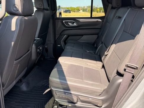 Used 2024 Chevrolet Tahoe RST w/ Luxury Package AWD/4WD image 17