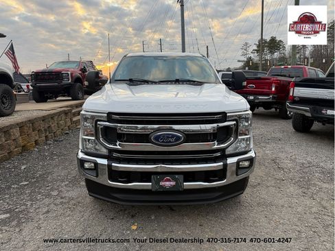 Used 2022 Ford F250 XLT w/ XLT Value Package AWD/4WD image 3