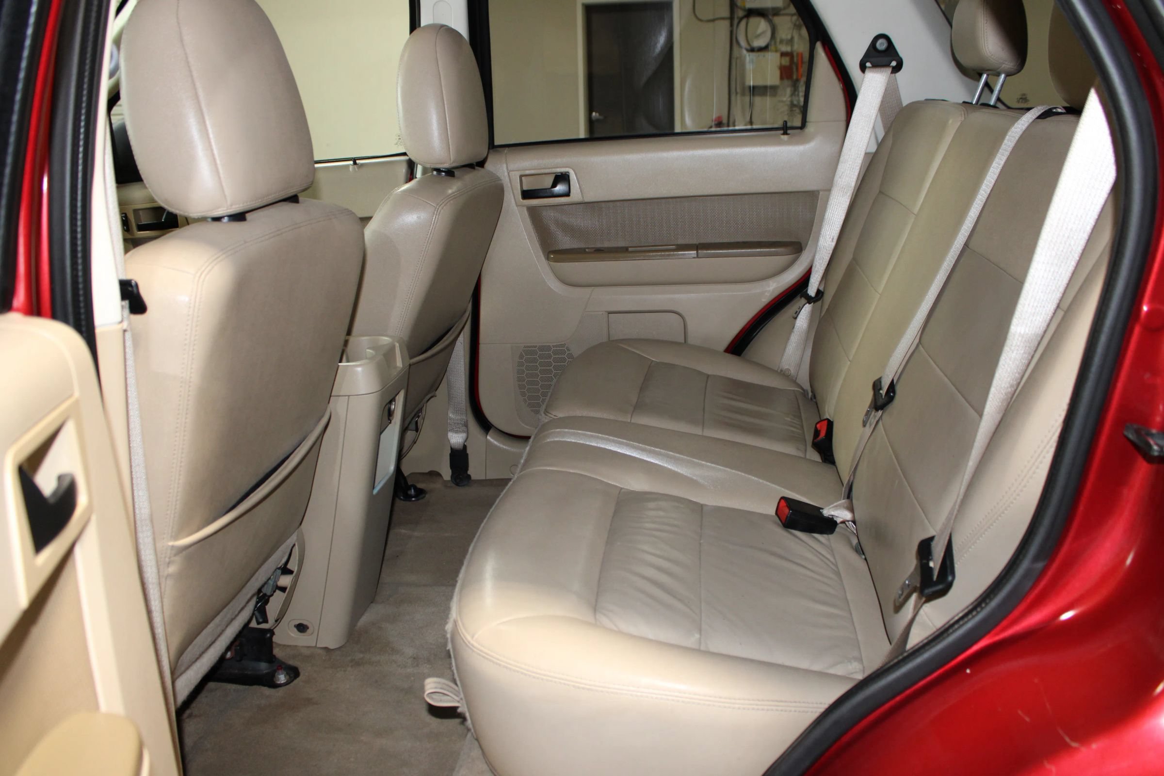 Used 2012 Ford Escape XLT FWD image 24