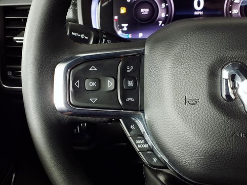 Used 2025 RAM 1500 Laramie w/ Night Edition image 19