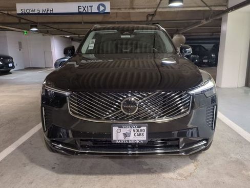 New 2026 Volvo XC90 B5 Plus w/ Protection Package AWD/4WD image 8