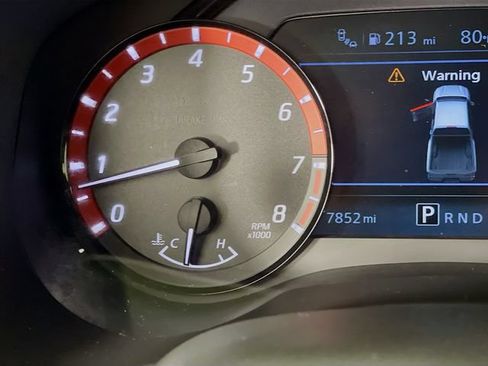 Used 2025 Nissan Frontier Pro-X RWD image 13