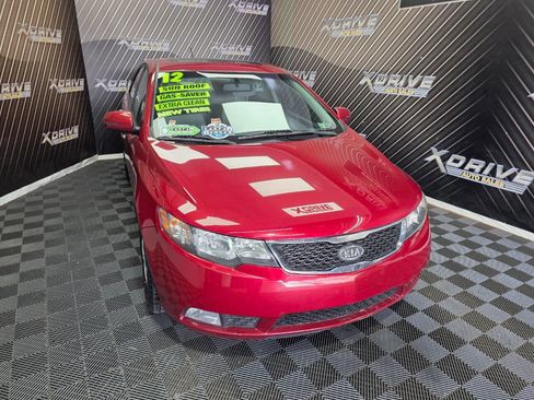 Used 2012 Kia Forte EX w/ Tech Pkg image 5