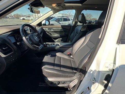 Certified 2023 Nissan Rogue SV w/ SV Premium B Package image 25