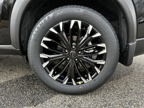 New 2026 Nissan Rogue SV image 21