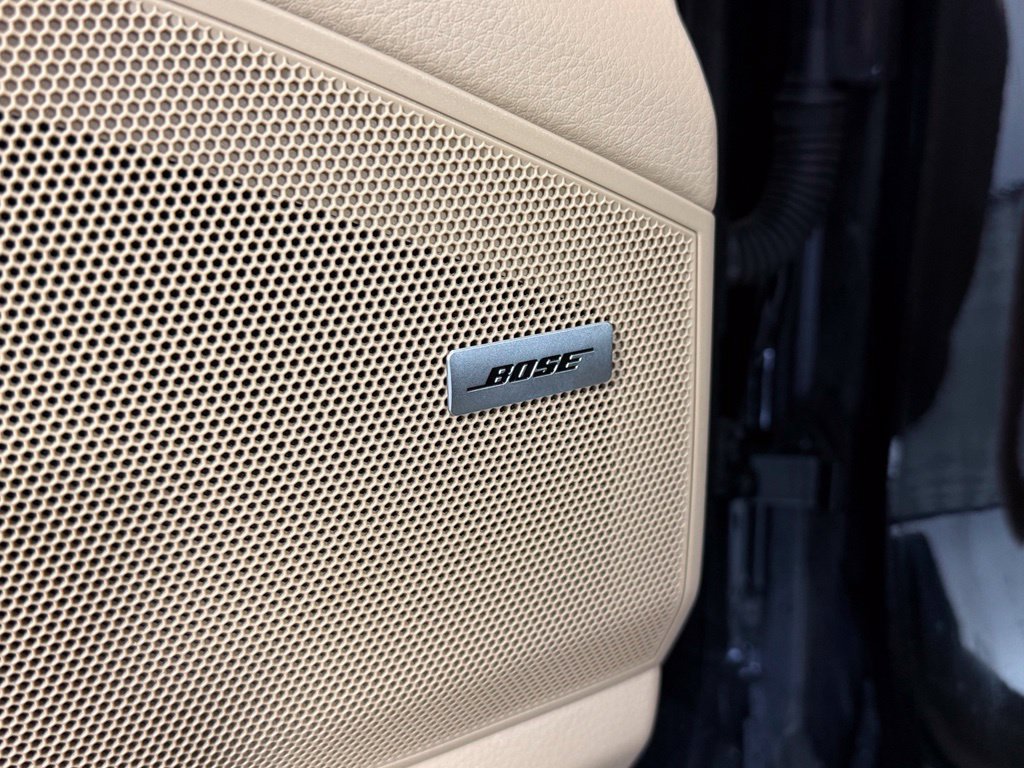 Certified 2023 Porsche Cayenne AWD/4WD image 25
