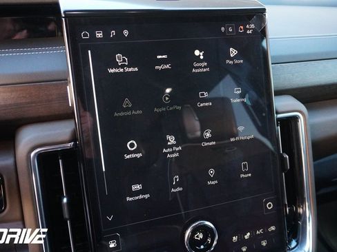 Used 2026 GMC Yukon Denali Ultimate image 27