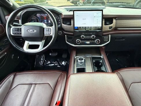 Used 2024 Ford Expedition Max Limited image 29
