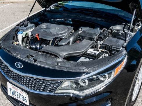 Used 2016 Kia Optima EX w/ Premium Package image 48