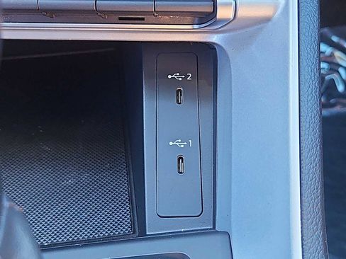 Used 2022 Audi Q3 2.0T Premium image 19